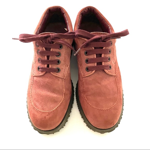 Hogan Traditional Suede Sneakers - Picture 4 of 12